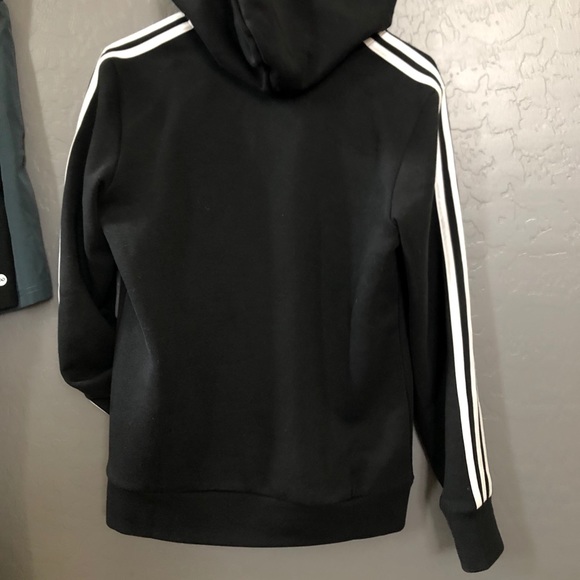 Adidas jacket - Picture 3 of 3